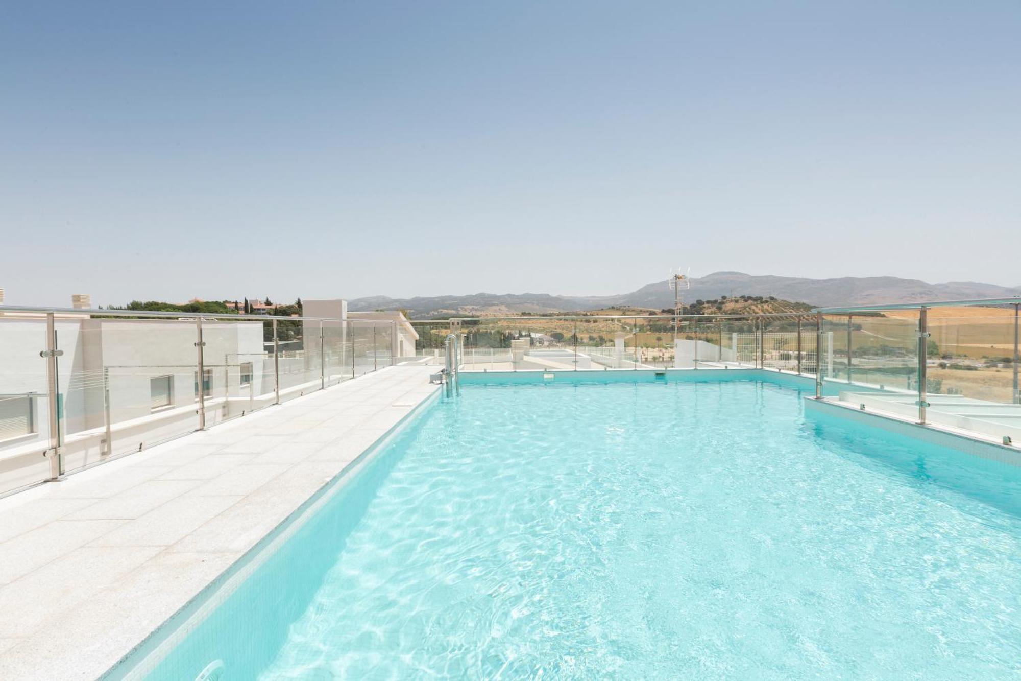 Apartamentos Martalia Aticos Deluxe Ронда Экстерьер фото
